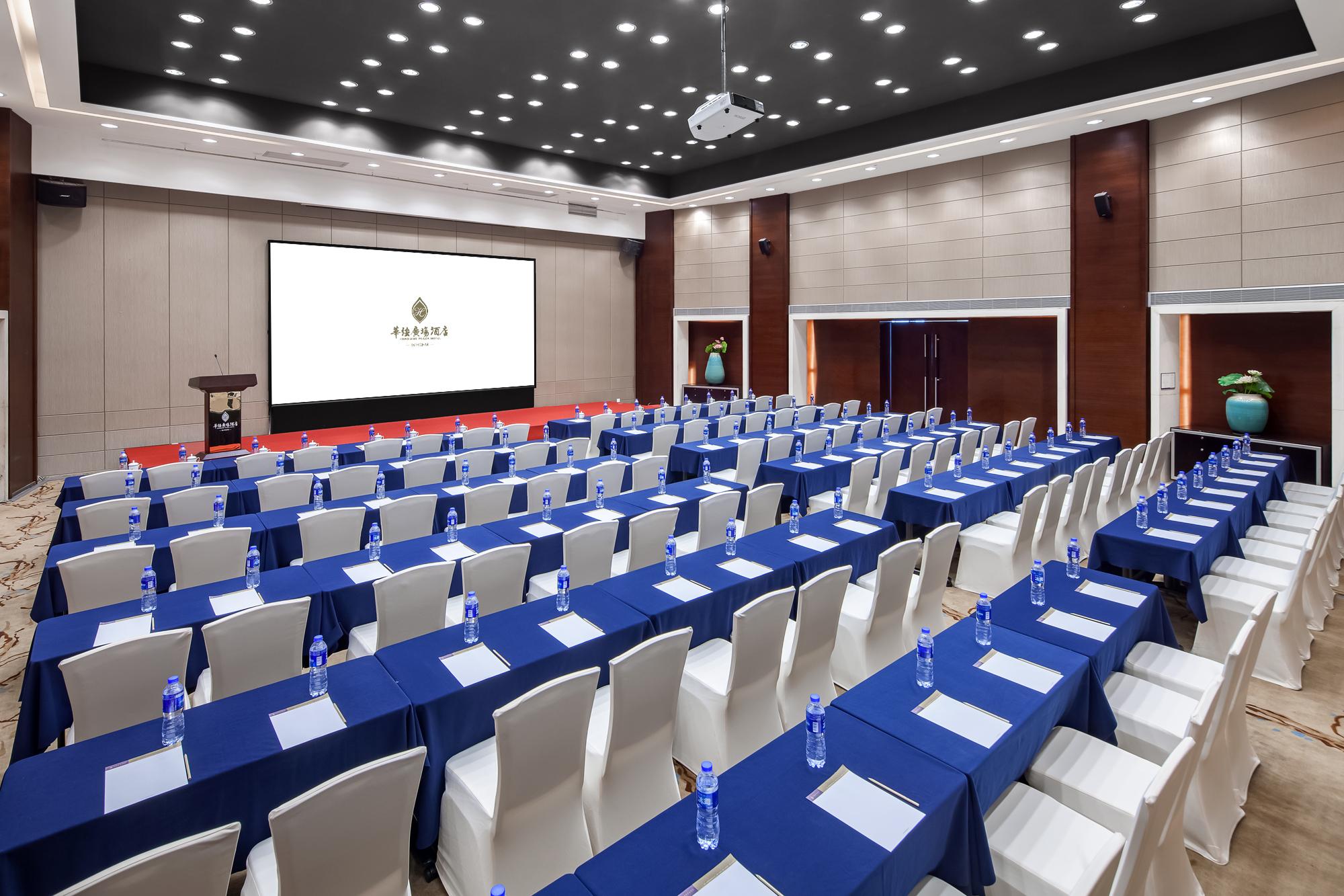 Huaqiang Plaza Shenzhen, Enjoy Complimentary Mini Bar & Night Snack, Add Breakfast - Enjoy Complimentary Afternoon Tea