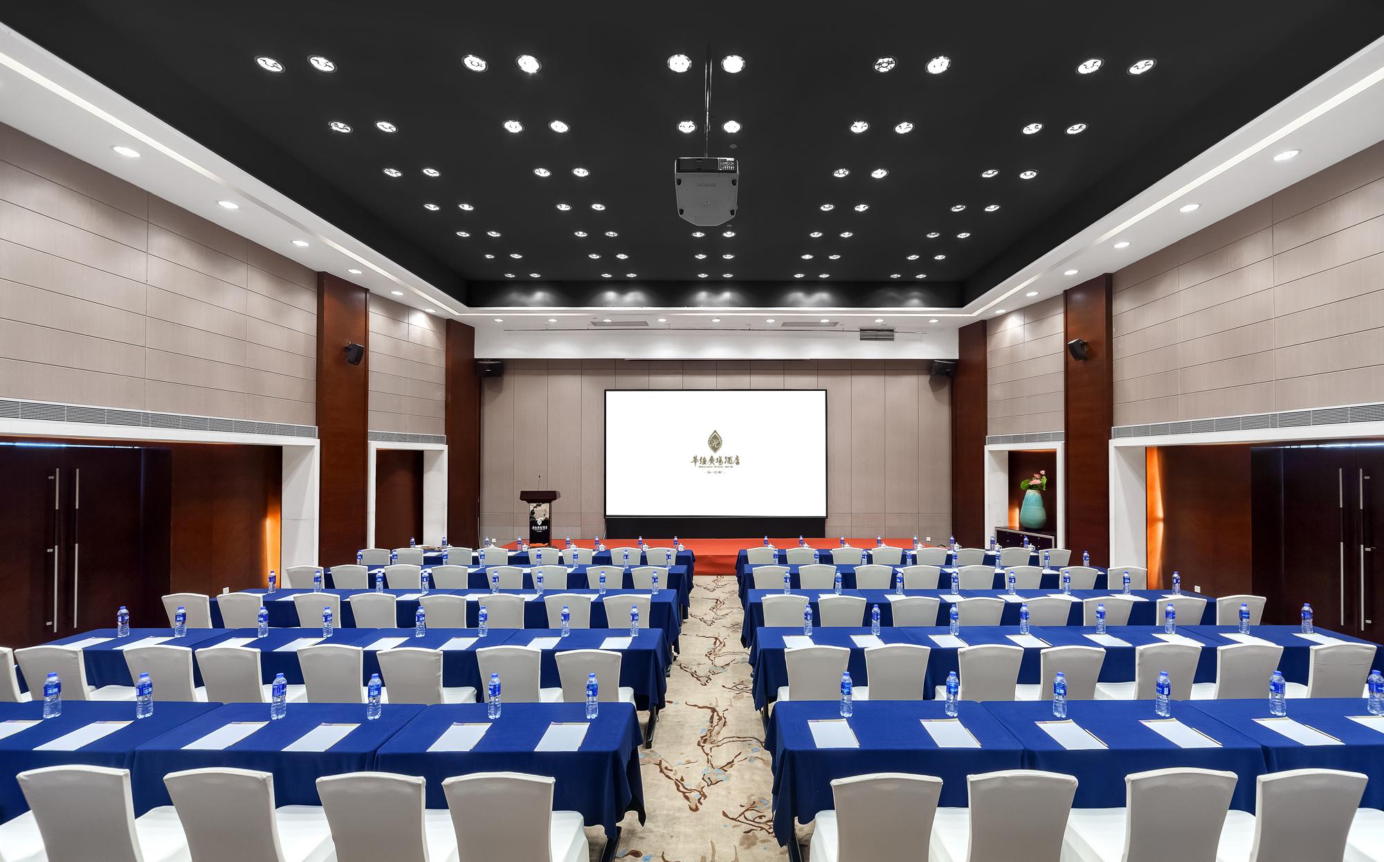 Huaqiang Plaza Shenzhen, Enjoy Complimentary Mini Bar & Night Snack, Add Breakfast - Enjoy Complimentary Afternoon Tea 4*