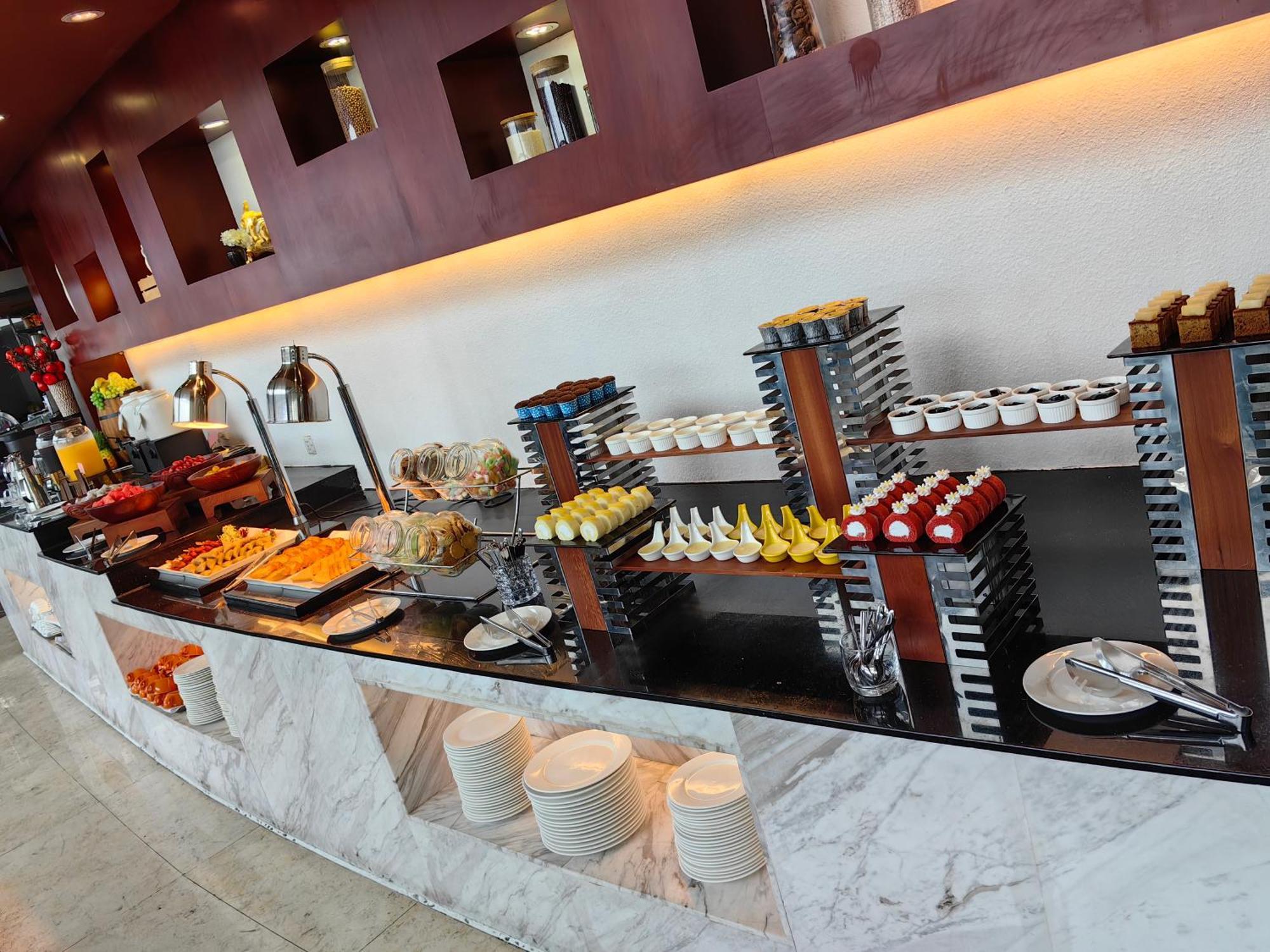Hotel Huaqiang Plaza Shenzhen, Enjoy Complimentary Mini Bar & Night Snack, Add Breakfast - Enjoy Complimentary Afternoon Tea Shenzhen