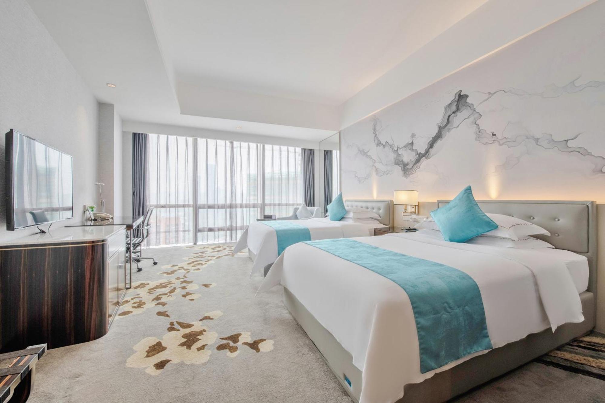 Huaqiang Plaza Shenzhen, Enjoy Complimentary Mini Bar & Night Snack, Add Breakfast - Enjoy Complimentary Afternoon Tea Hotel Shenzhen