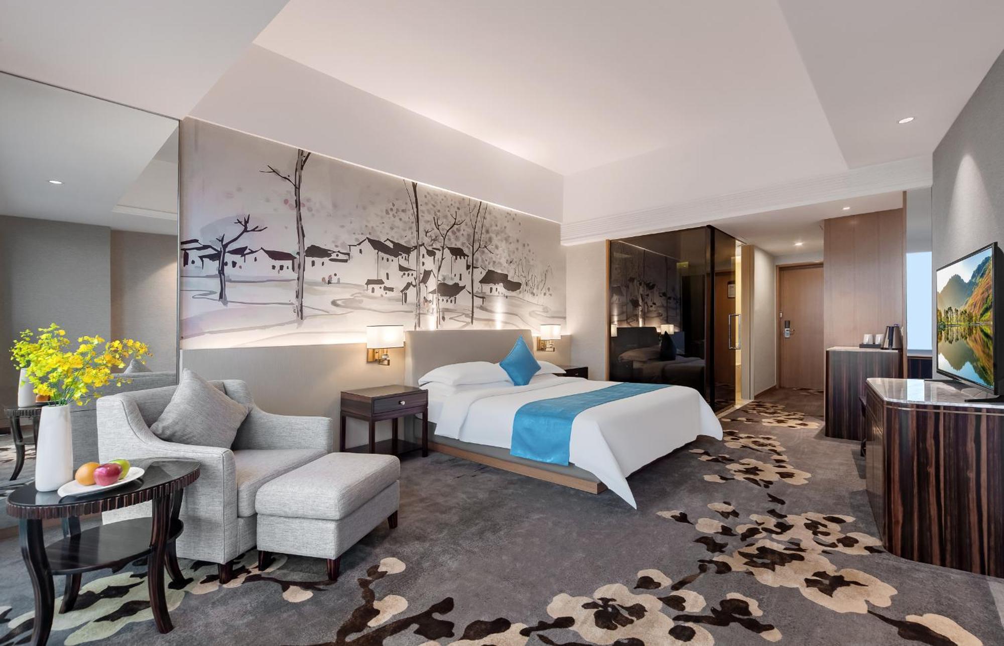 Huaqiang Plaza Shenzhen, Enjoy Complimentary Mini Bar & Night Snack, Add Breakfast - Enjoy Complimentary Afternoon Tea Hotel Shenzhen