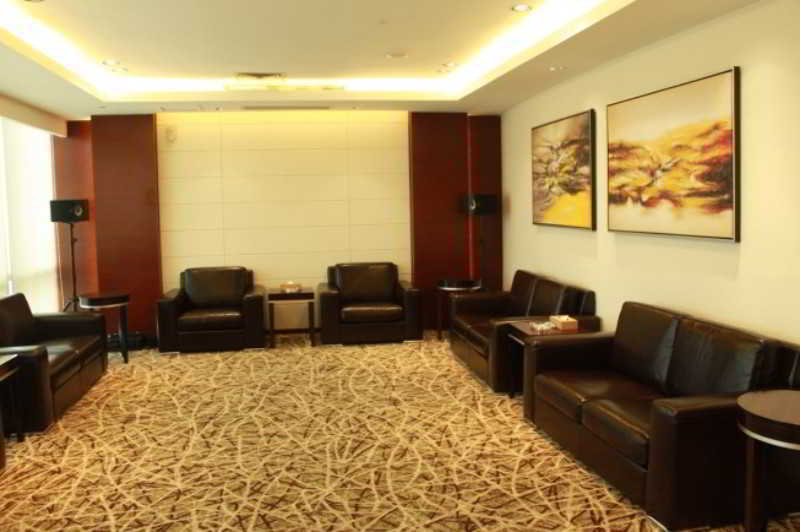 Hotel Huaqiang Plaza Shenzhen, Enjoy Complimentary Mini Bar & Night Snack, Add Breakfast - Enjoy Complimentary Afternoon Tea