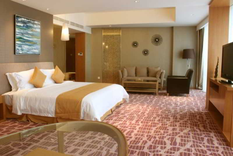 Hotel Huaqiang Plaza Shenzhen, Enjoy Complimentary Mini Bar & Night Snack, Add Breakfast - Enjoy Complimentary Afternoon Tea 4*